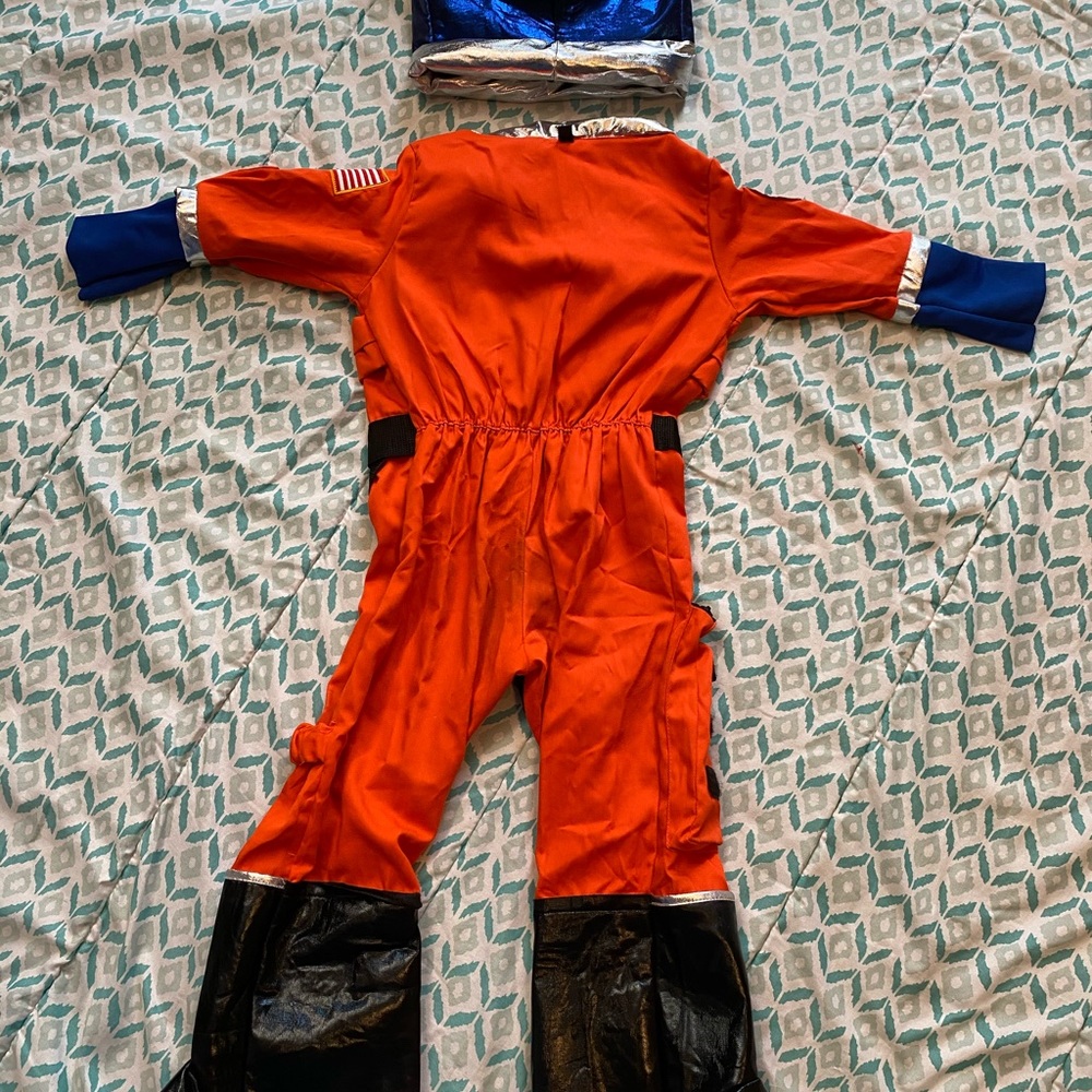 Astronaut Orange Child Costume (5 to 7 years )